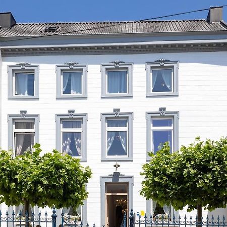 Huis Van Loon Borgloon Exterior photo